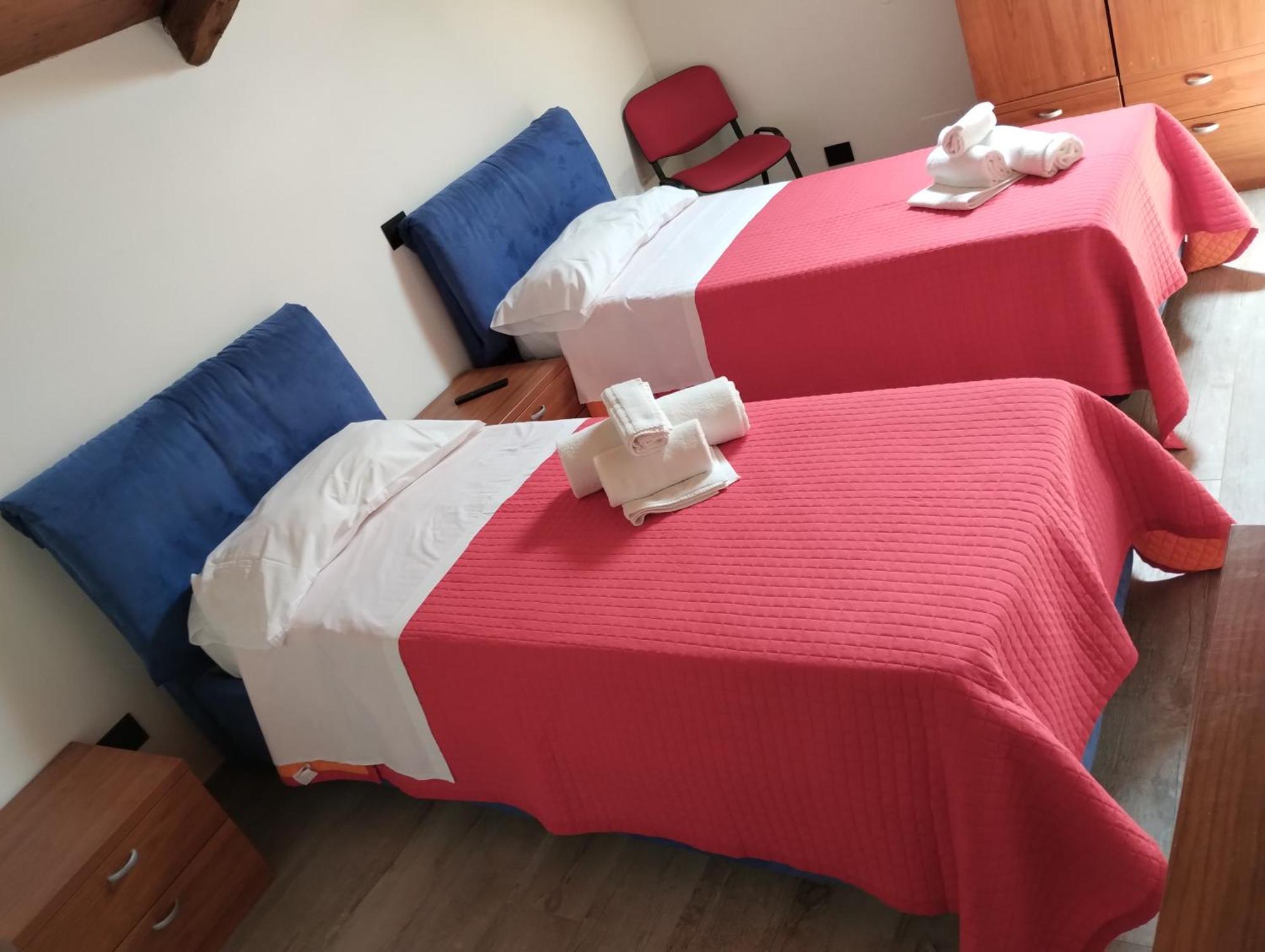Guest House La Casa Del Mandatario L'Aquila Luaran gambar